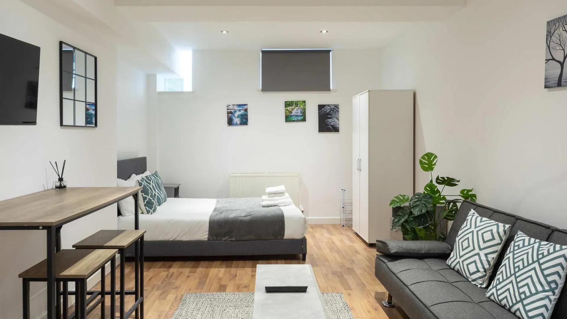 Cosy & Convenient Studio Apartment In Shoreditch London 0*,
