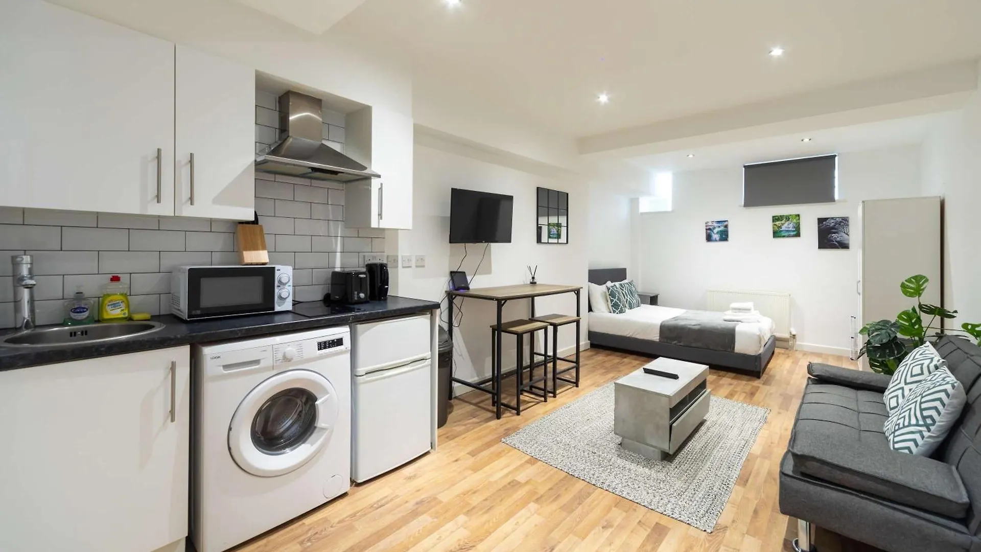 Cosy & Convenient Studio Apartment In Shoreditch London